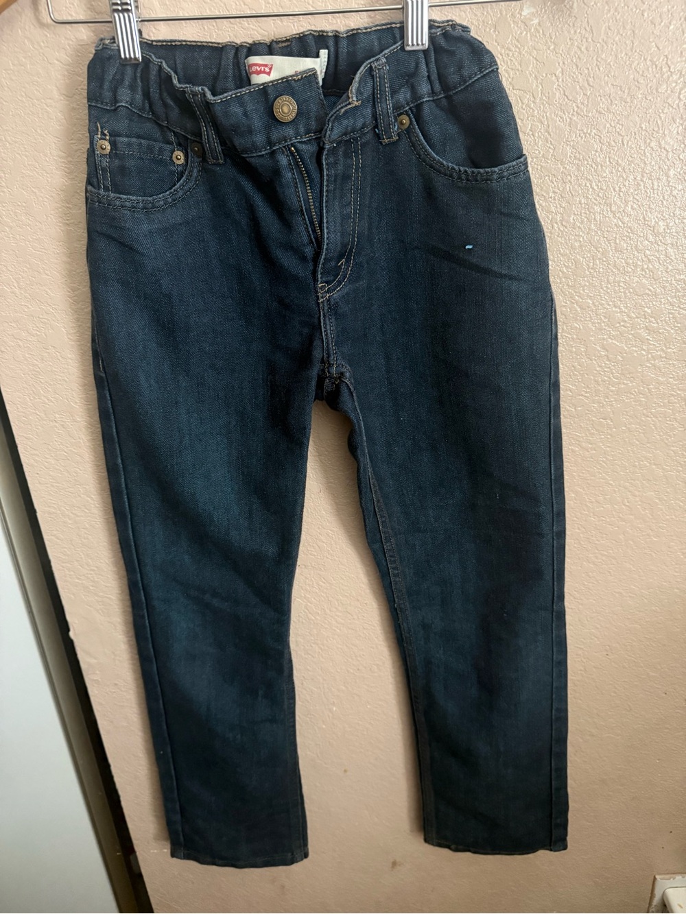Levi's Men’s Slim Straight Jeans in Dark Blue Wash